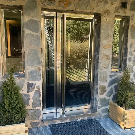 Maribel Arttyco Parking-wifi